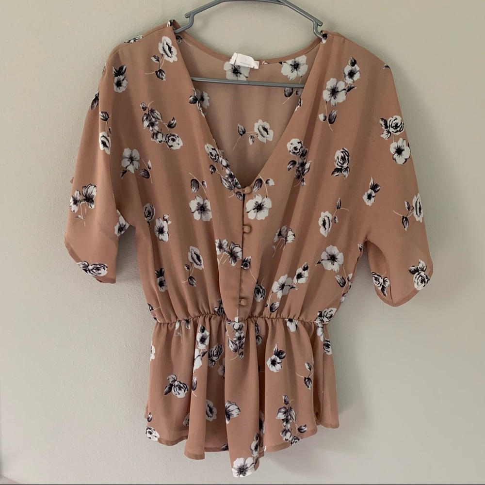 Sienna Sky Pink Floral Blouse Size Medium